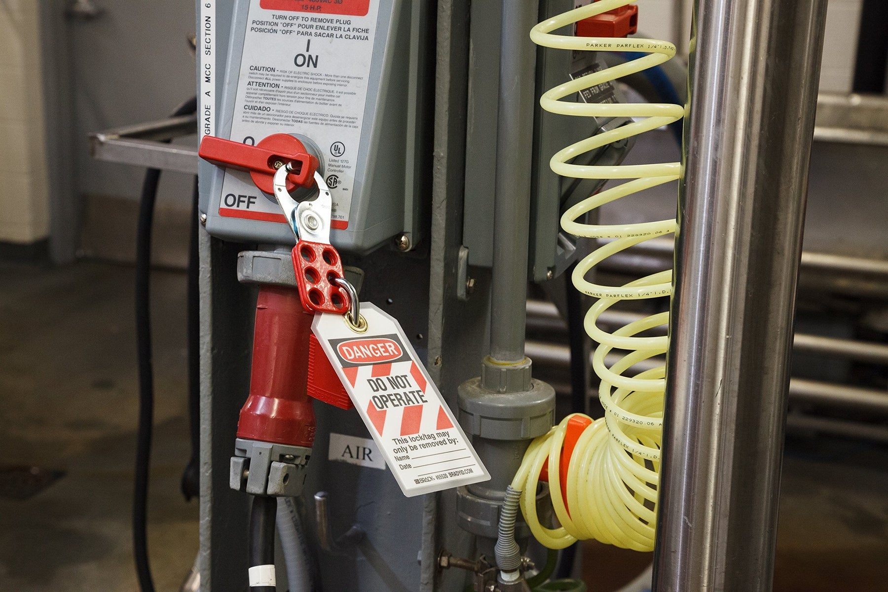 Brady 123143 Compact Lockout/Tagout Personal Safety Kit portable LOTO pouch