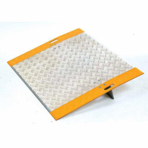 Global Industrial Global Industrial High-Traction Dock Pla