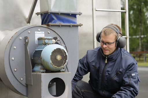 3M PELTOR X5A Over-the-Head Earmuffs NRR 31